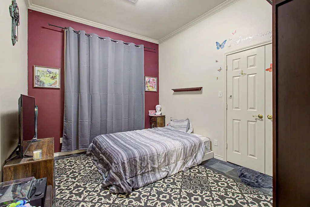3558 S Nolan River Road Cleburne TX 76033