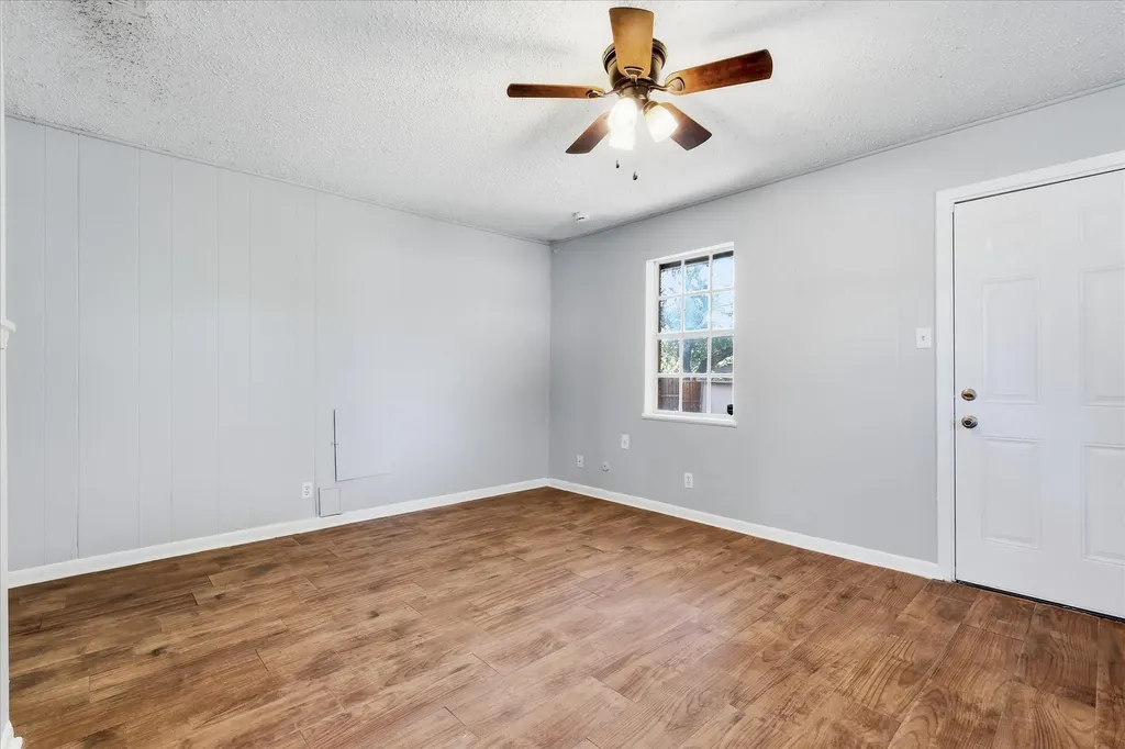 332 Ruth Street Denton TX 76205