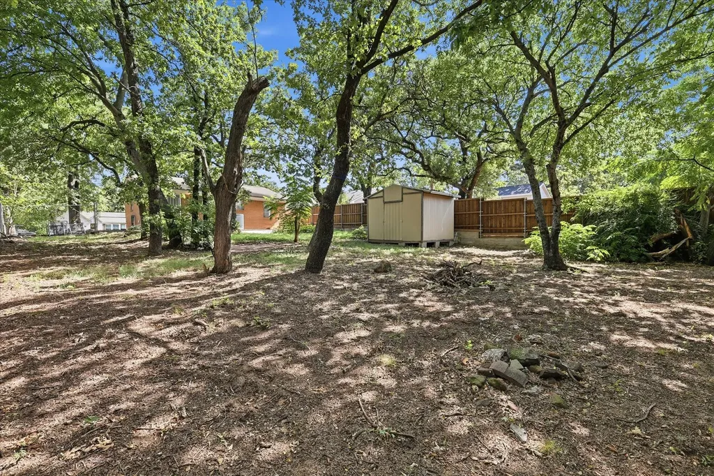 332 Ruth Street Denton TX 76205