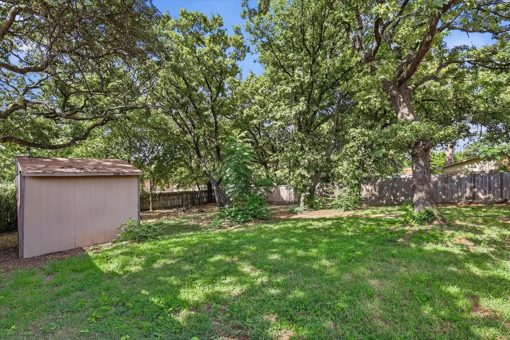 332 Ruth Street Denton TX 76205