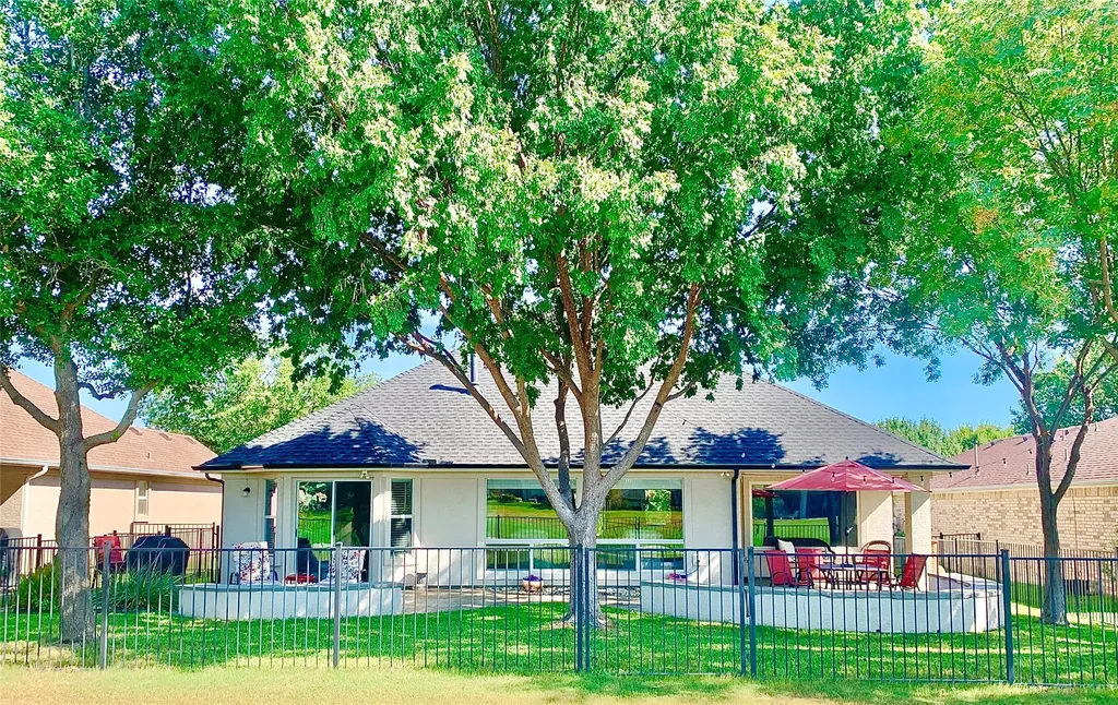 9400 Orangewood Trail Denton TX 76207
