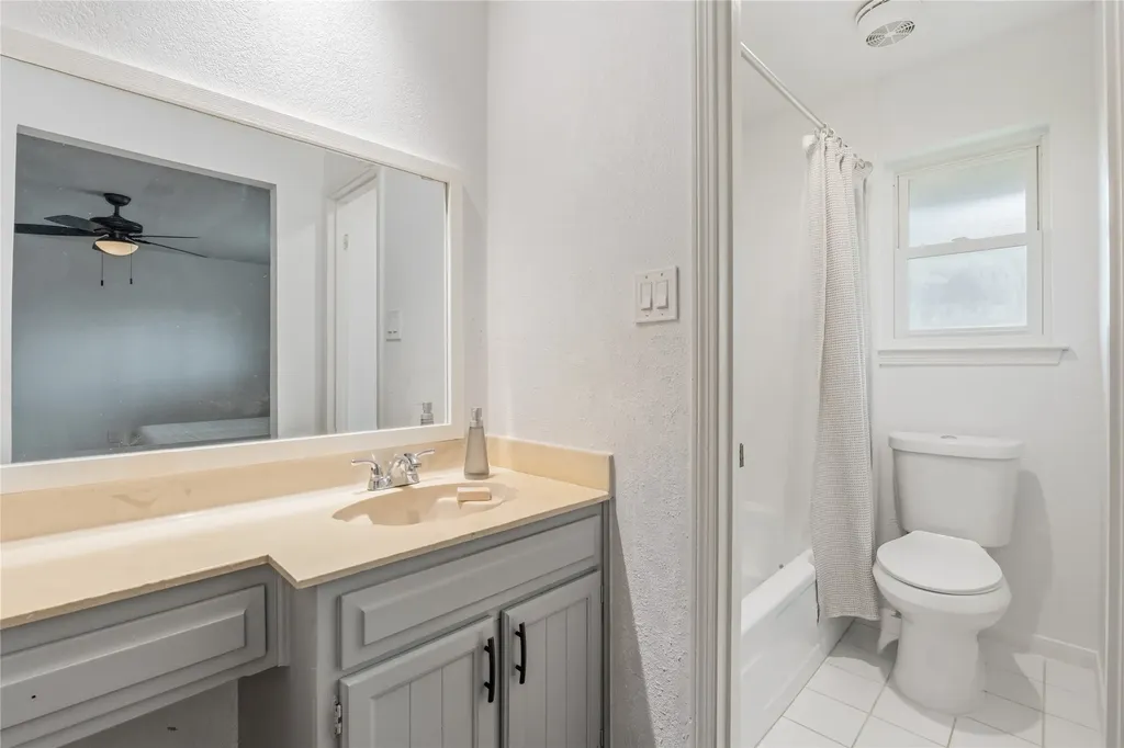2509 Smouldering Wood Drive Arlington TX 76016