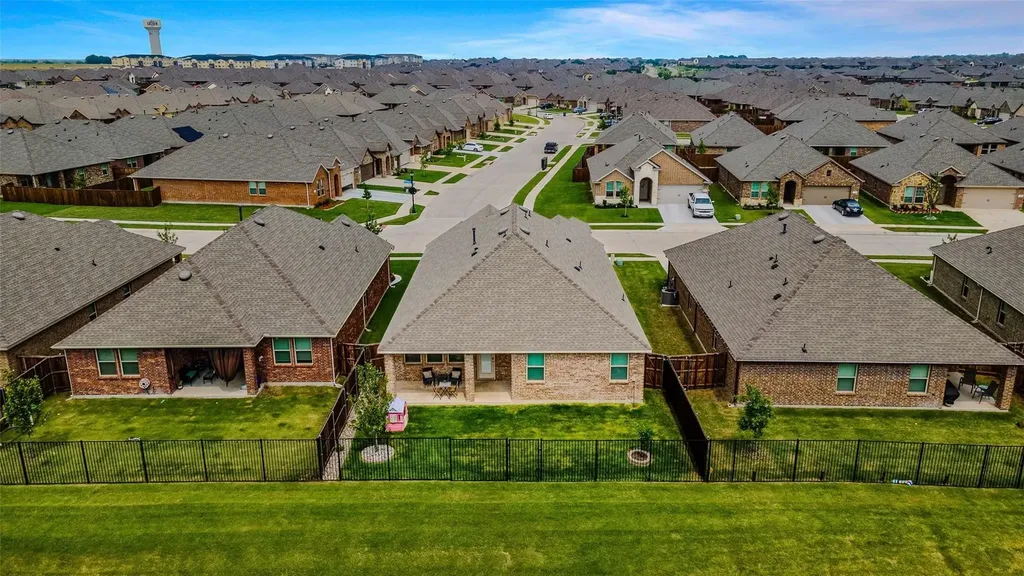 763 Philadelphia Street Fate TX 75189