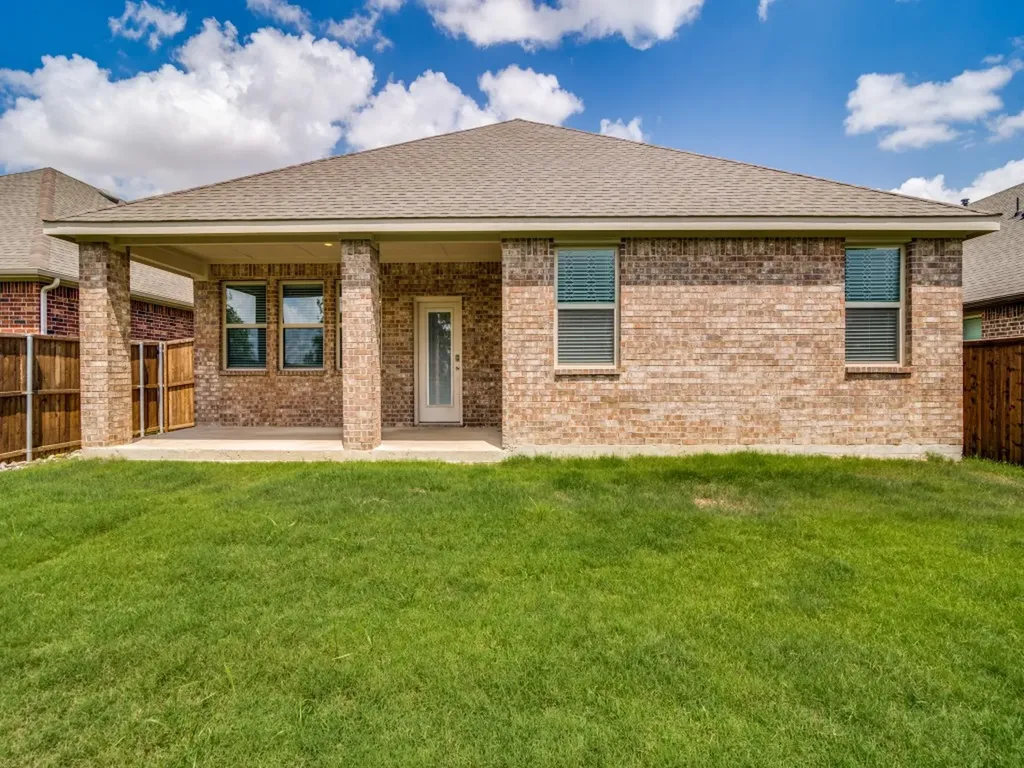 763 Philadelphia Street Fate TX 75189