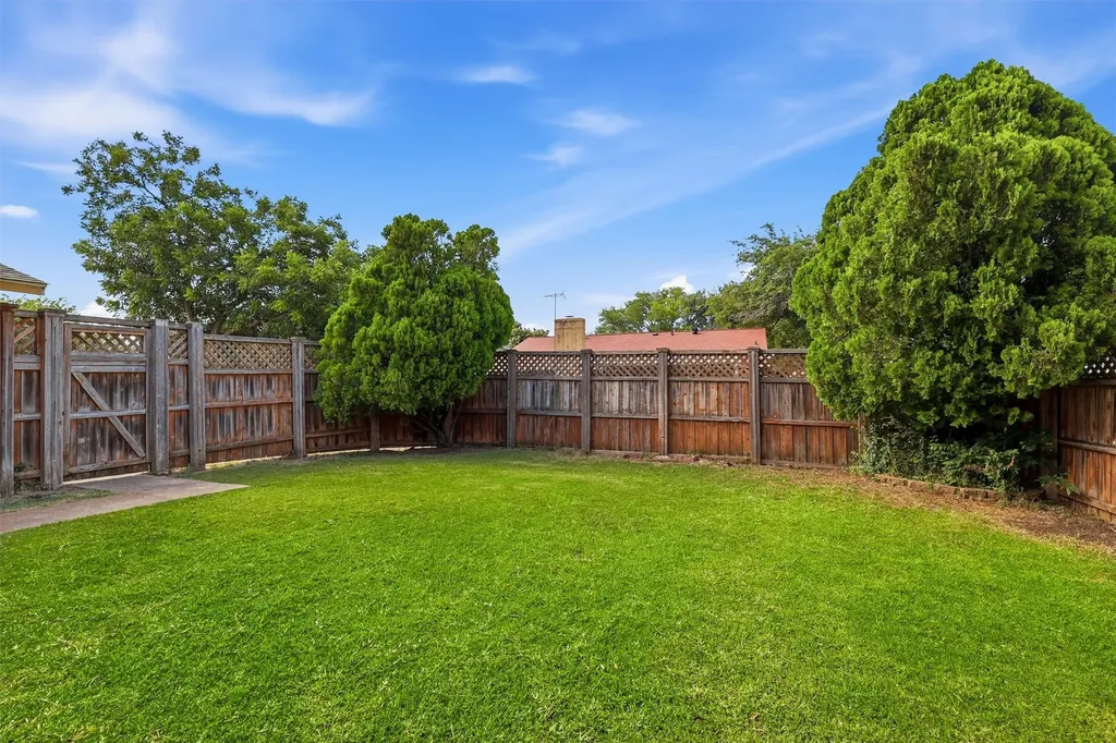 2601 Raintree Drive Plano TX 75074