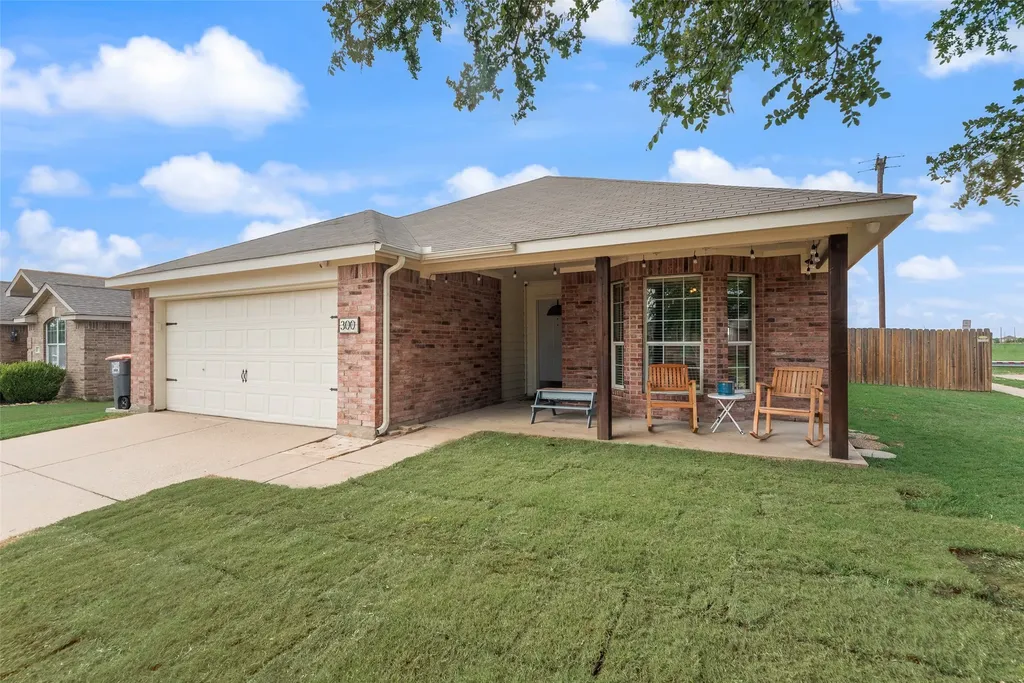 300 Meadow View Lane Anna TX 75409