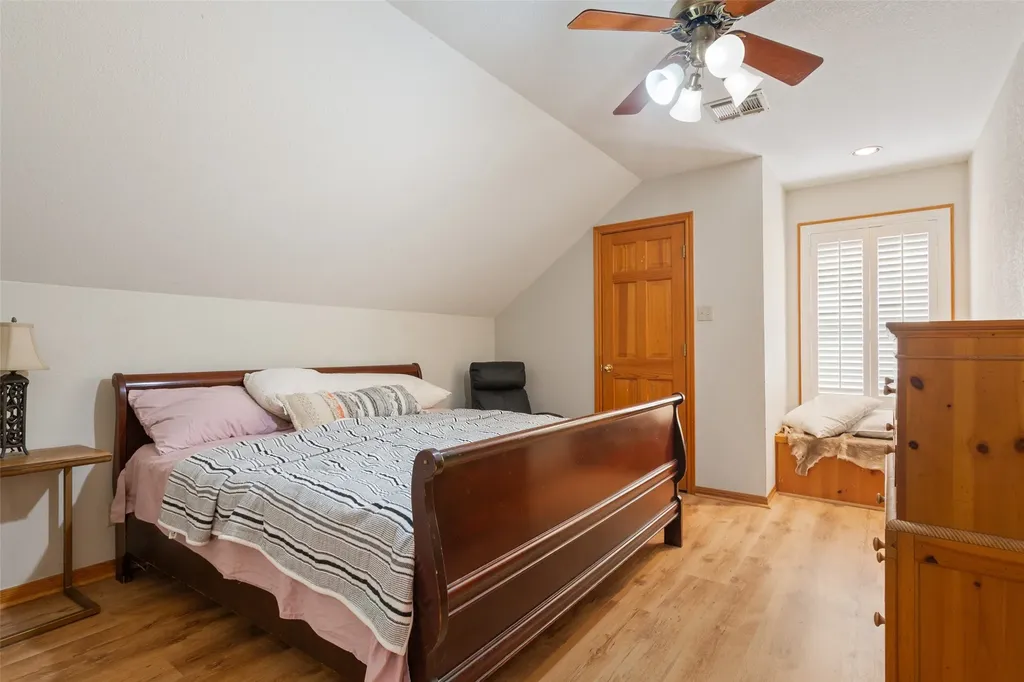 564 Sam Bass Road Mcgregor TX 76657