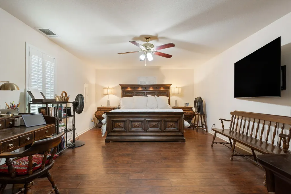 564 Sam Bass Road Mcgregor TX 76657