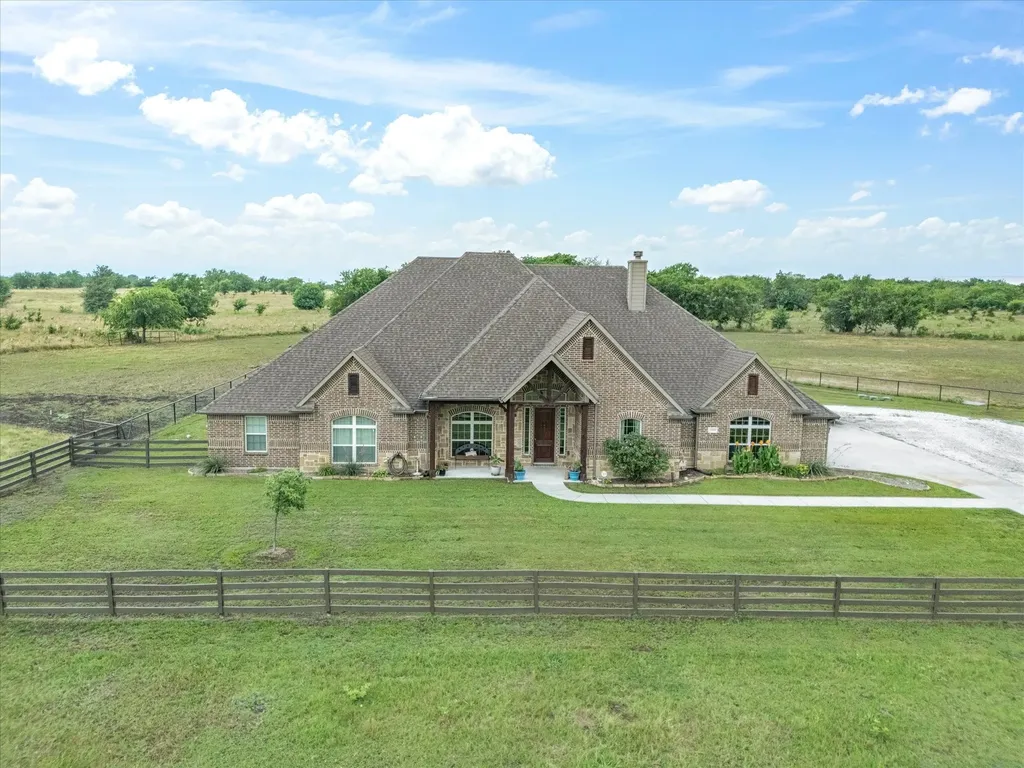 25459 Dove Hollow Drive Justin TX 76247