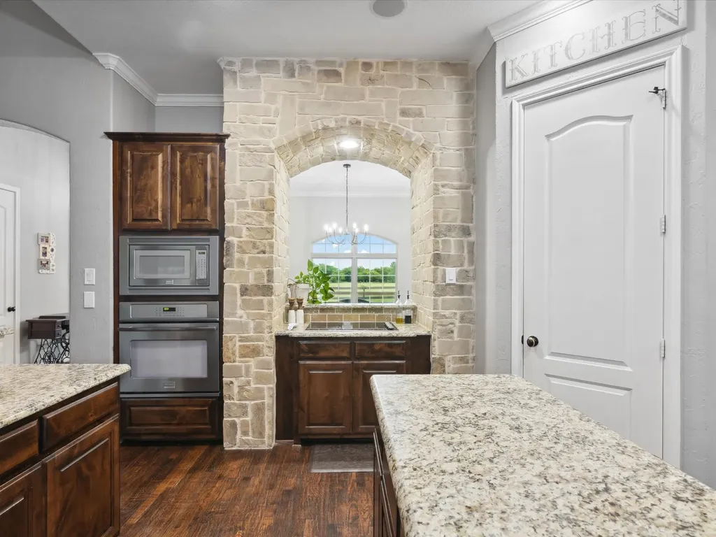 25459 Dove Hollow Drive Justin TX 76247