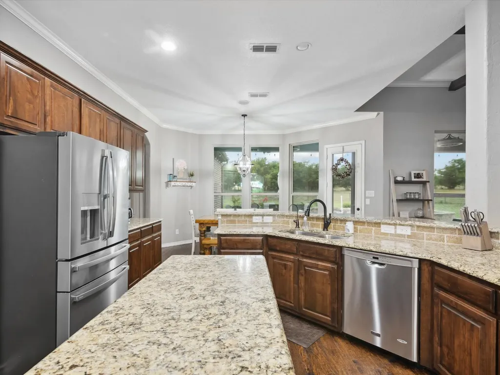 25459 Dove Hollow Drive Justin TX 76247