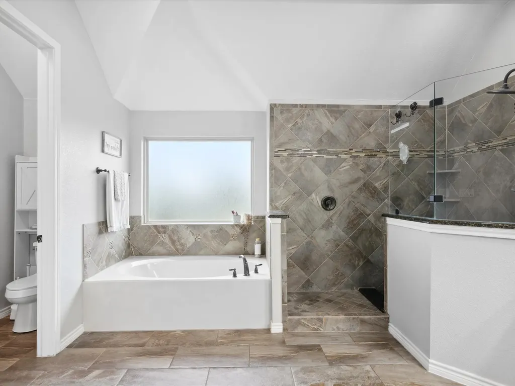 25459 Dove Hollow Drive Justin TX 76247