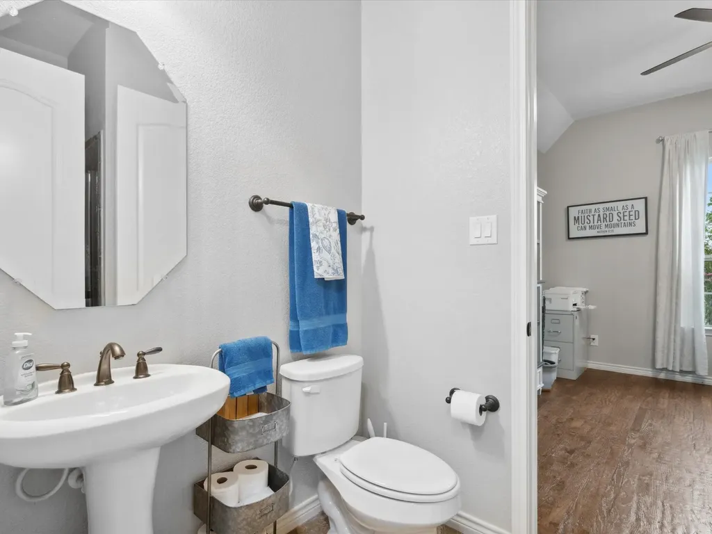25459 Dove Hollow Drive Justin TX 76247
