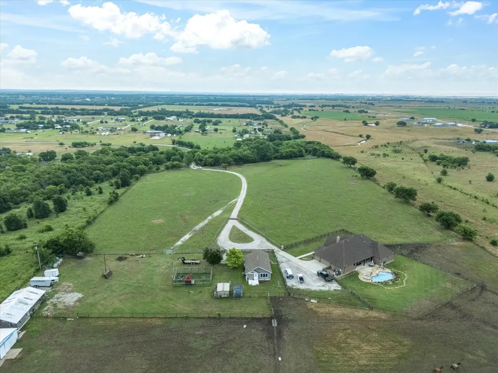 25459 Dove Hollow Drive Justin TX 76247