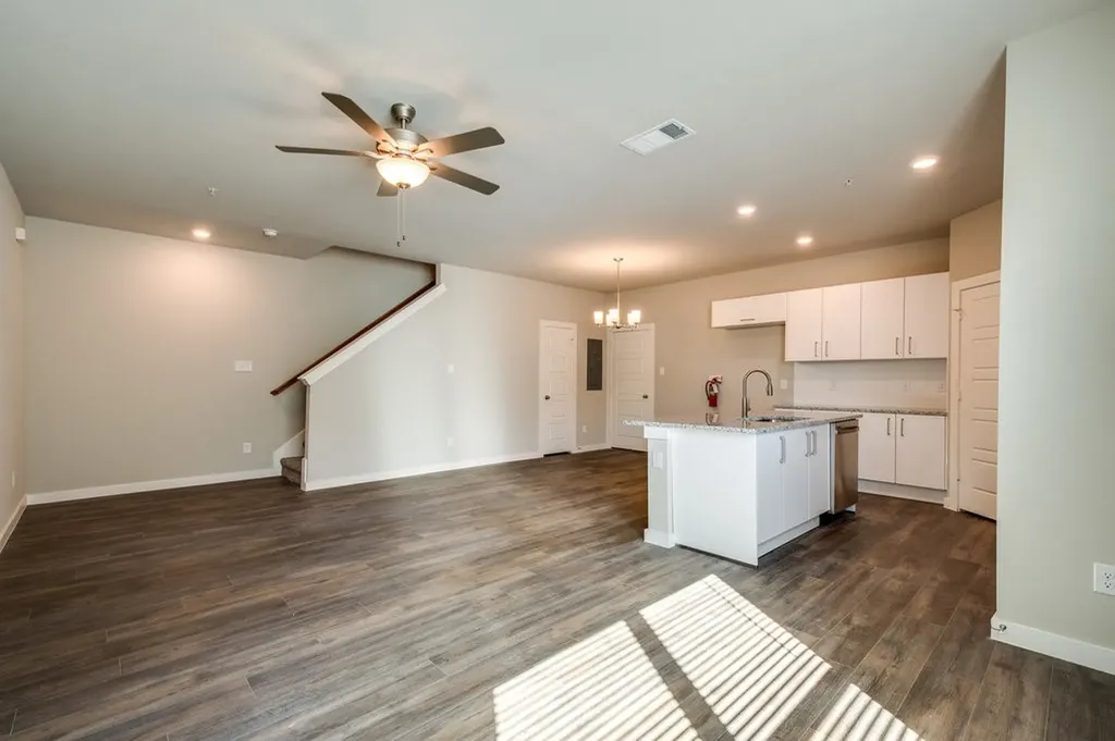 629 Wheatfield Drive Venus TX 76084