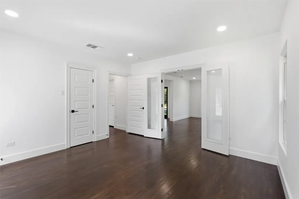 1407 Tranquilla Drive Dallas TX 75218