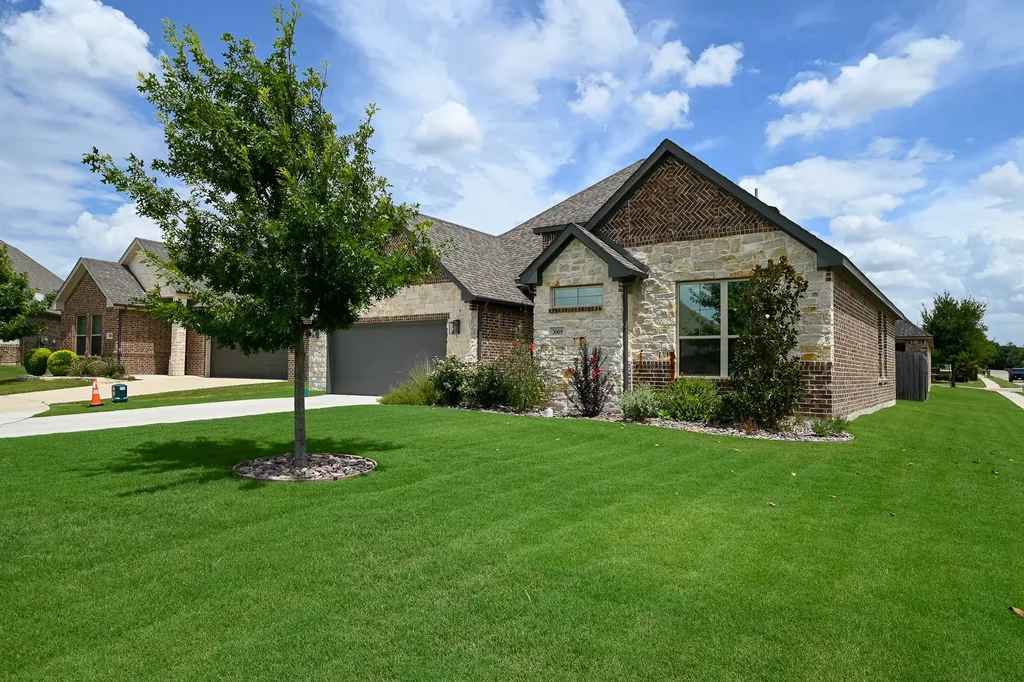 3009 West Wind Court Decatur TX 76234