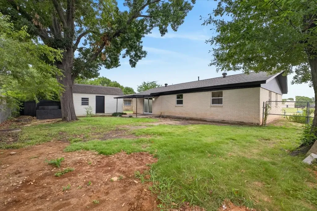 5202 Cloyce Court North Richland Hills TX 76180