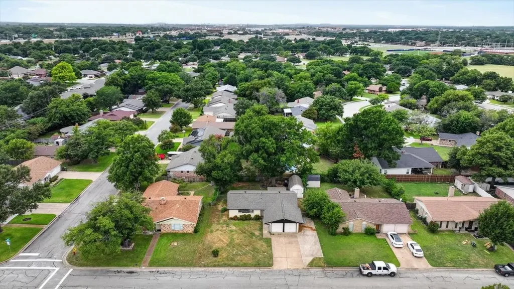 5202 Cloyce Court North Richland Hills TX 76180