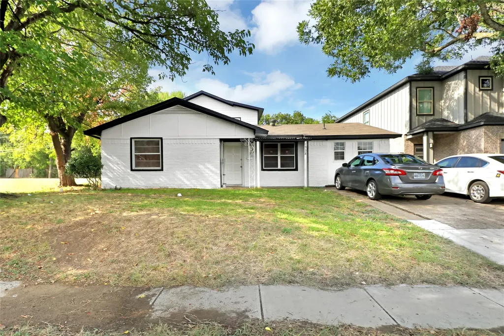 1938 El Paso Street Grand Prairie TX 75051