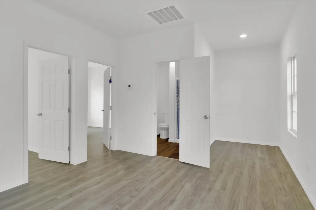 1938 El Paso Street Grand Prairie TX 75051