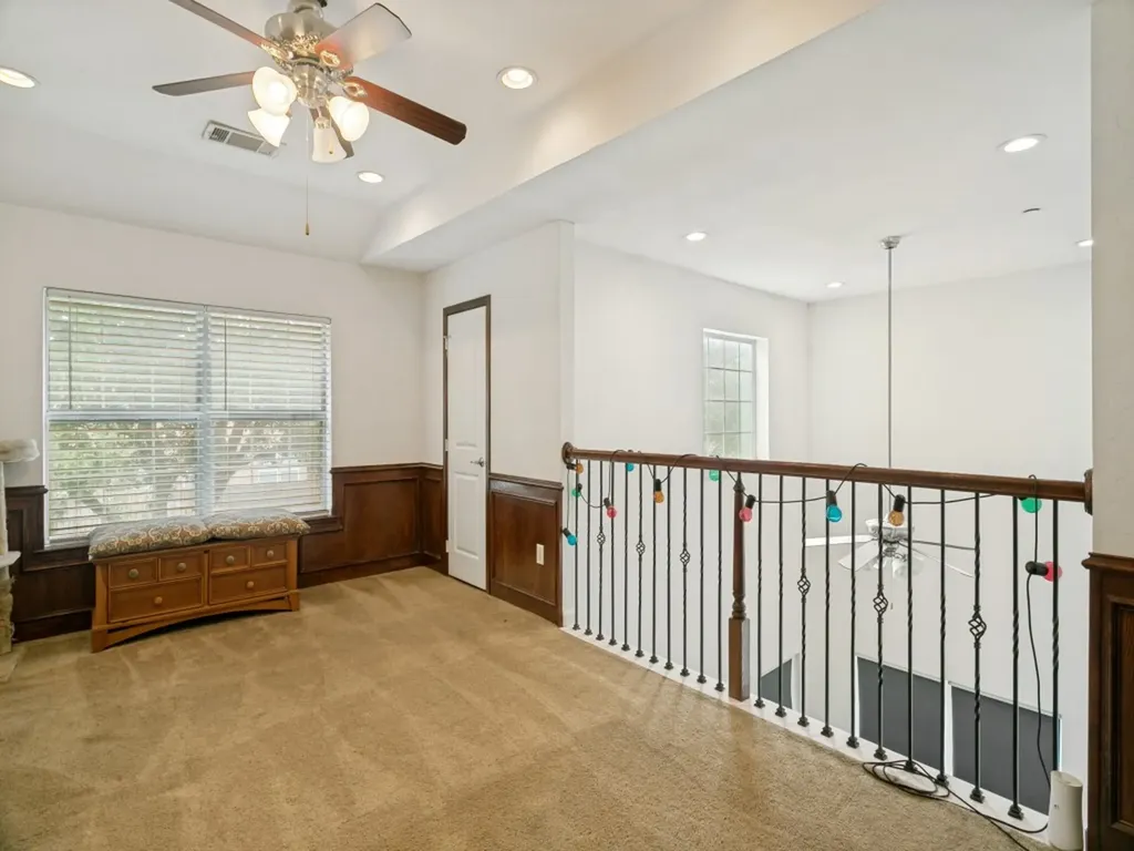 1947 Sherburne Street Lewisville TX 75067