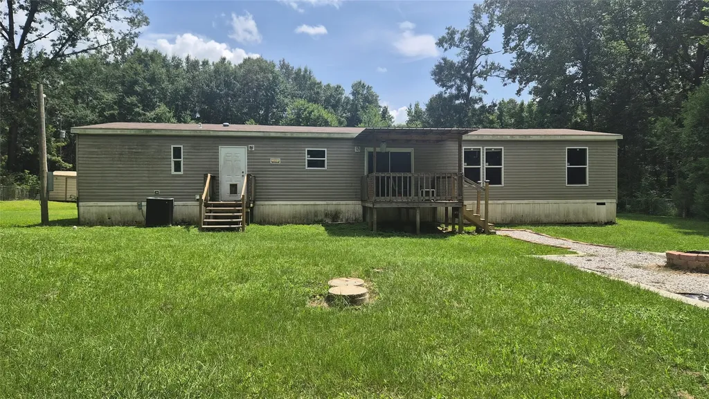9932 Lareta Street Keithville LA 71047