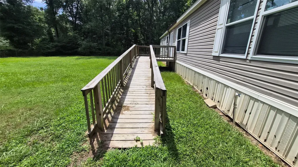9932 Lareta Street Keithville LA 71047