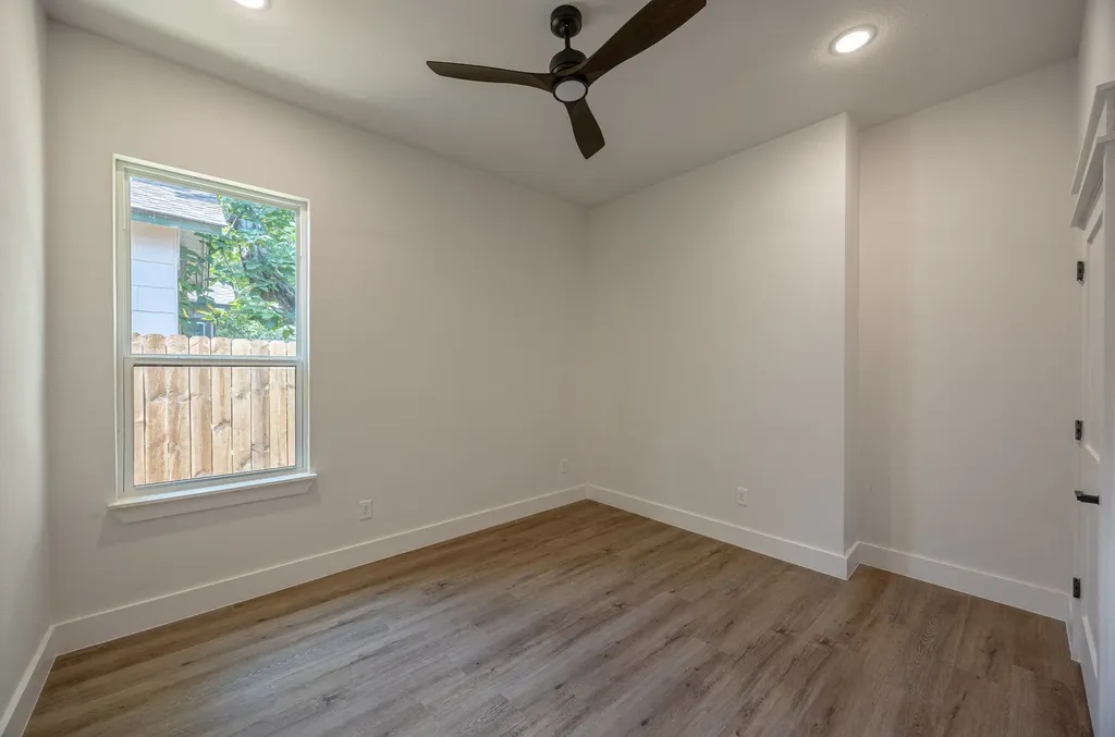 2904 Hiawatha Trail Lake Worth TX 76135