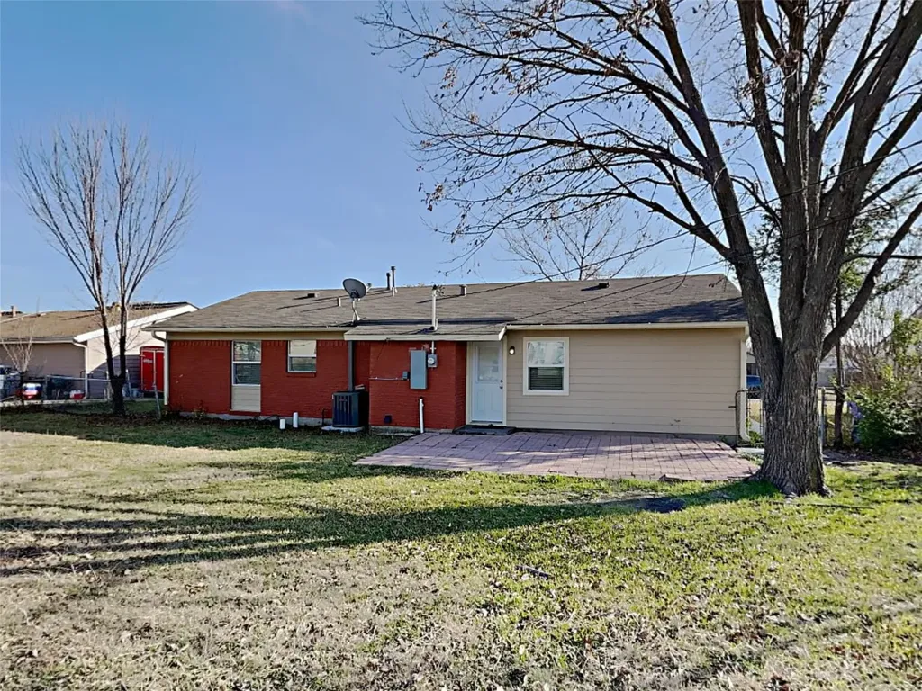 2877 Joanna Drive Farmers Branch TX 75234