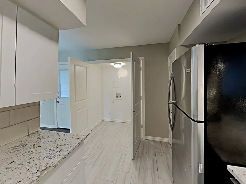 2877 Joanna Drive Farmers Branch TX 75234
