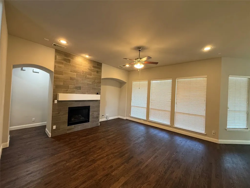 1101 Prairie Ridge Lane Arlington TX 76005
