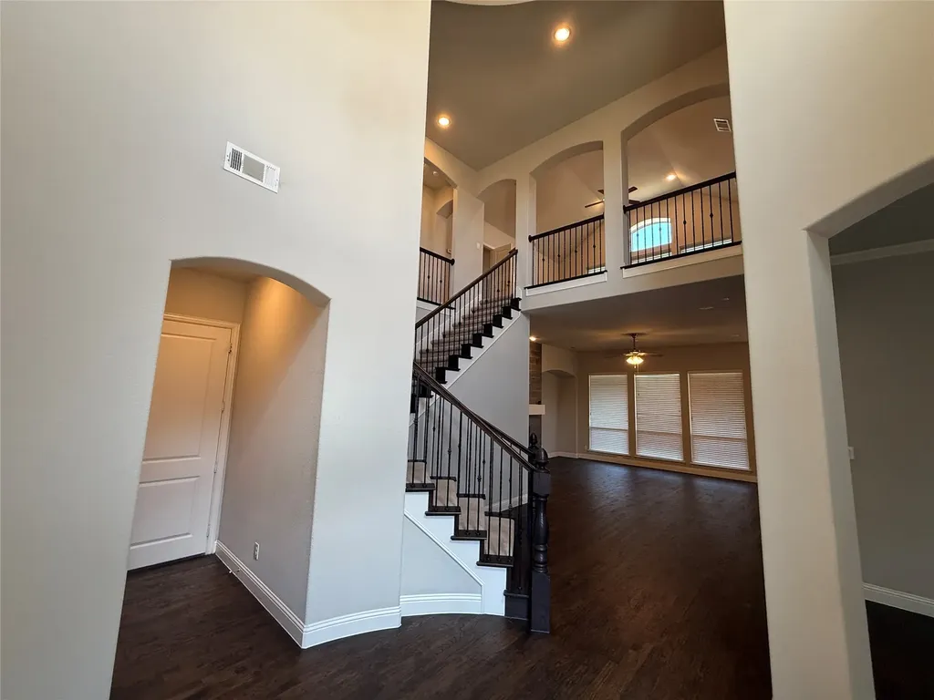 1101 Prairie Ridge Lane Arlington TX 76005