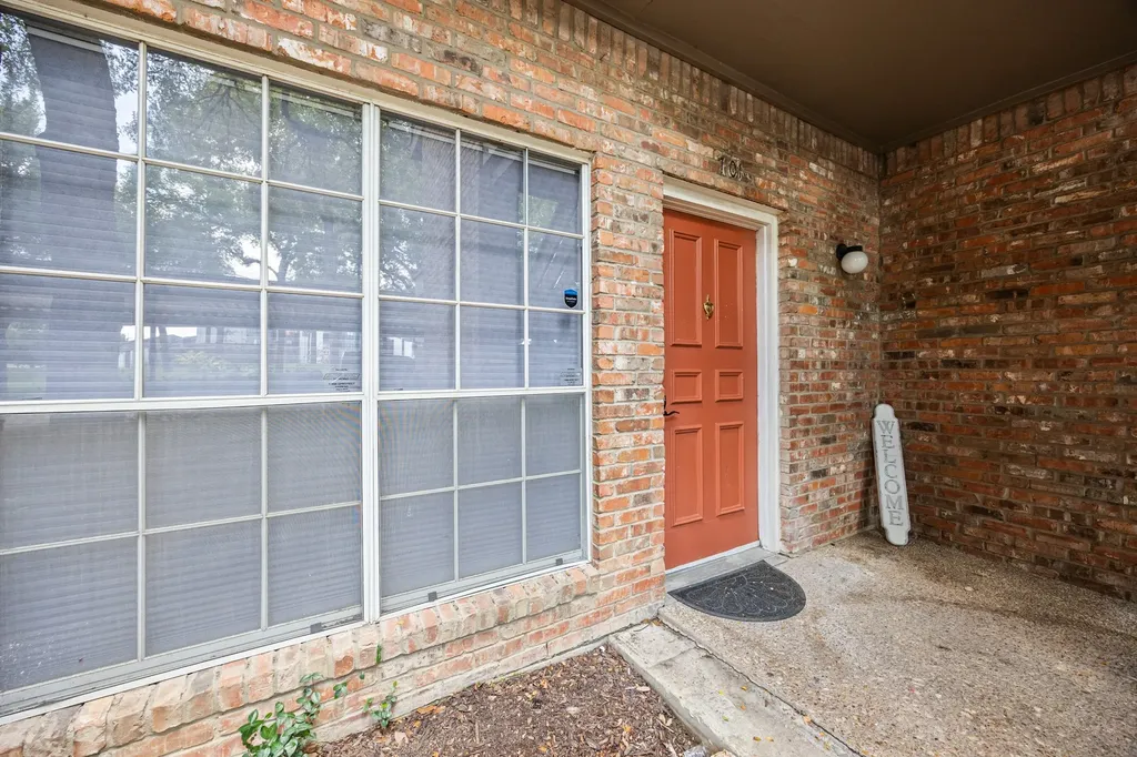 9801 Royal Lane Dallas TX 75231