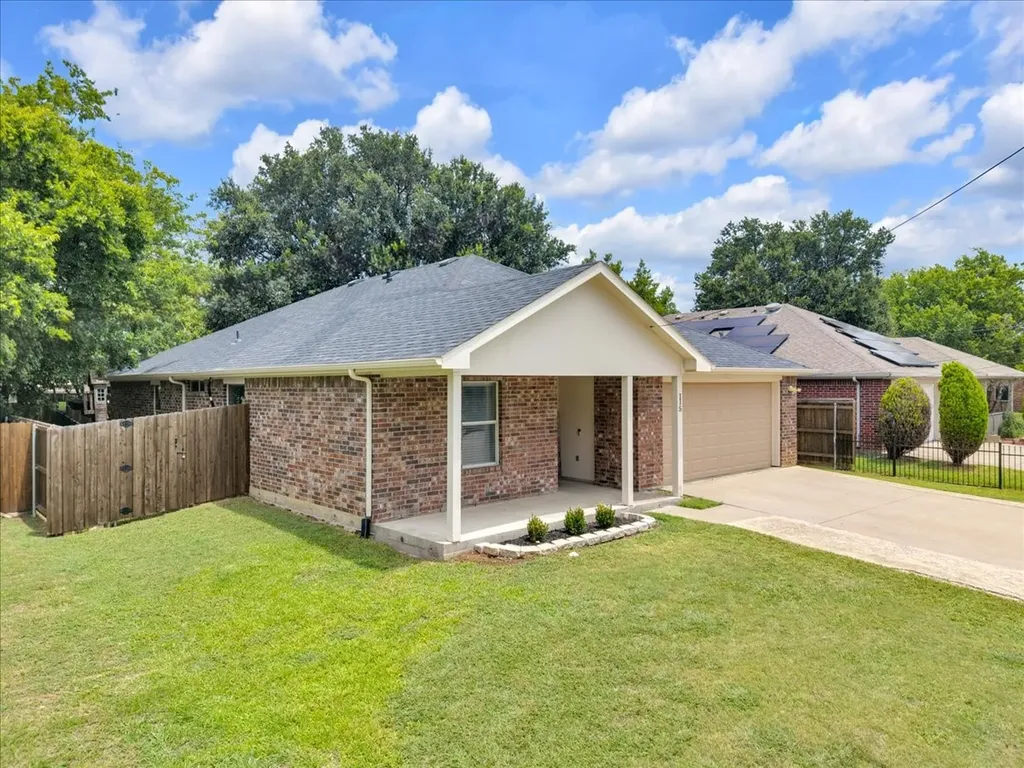 115 E Cason Street Irving TX 75061