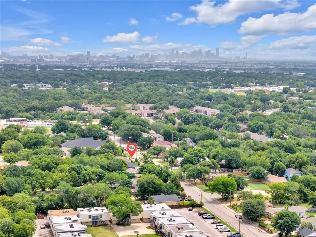 115 E Cason Street Irving TX 75061