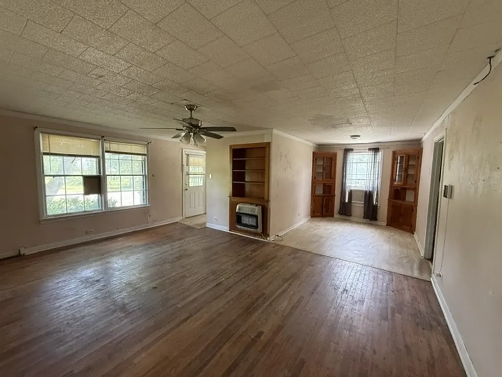 157 Cr 4320 Enloe TX 75441