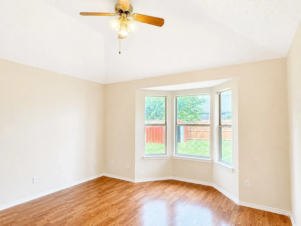 6212 Brookhaven Trail Arlington TX 76001