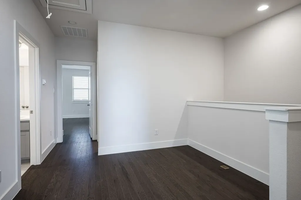 17769 Sage Lane Dallas TX 75252