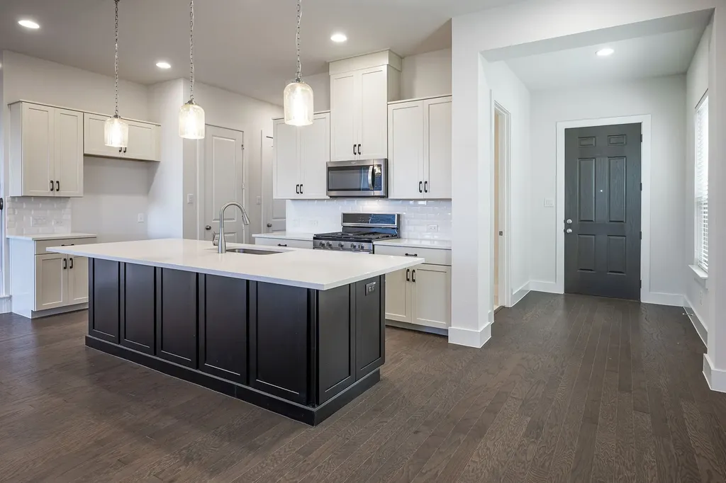 17769 Sage Lane Dallas TX 75252