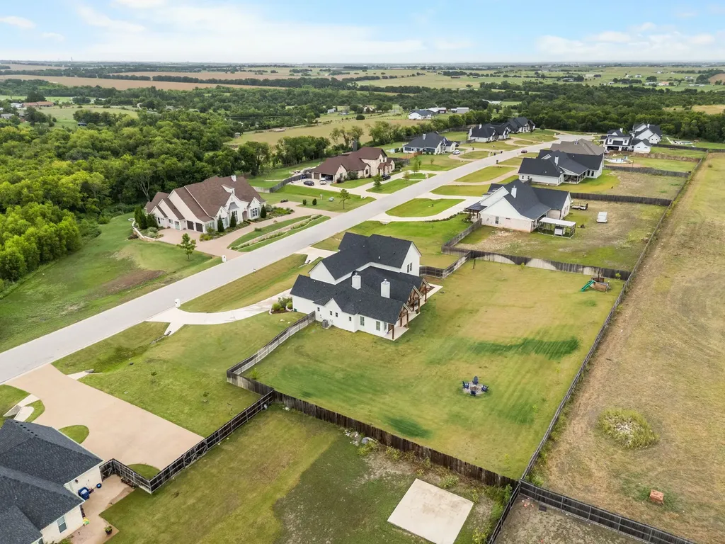 279 Royals Ranch Road Lorena TX 76655