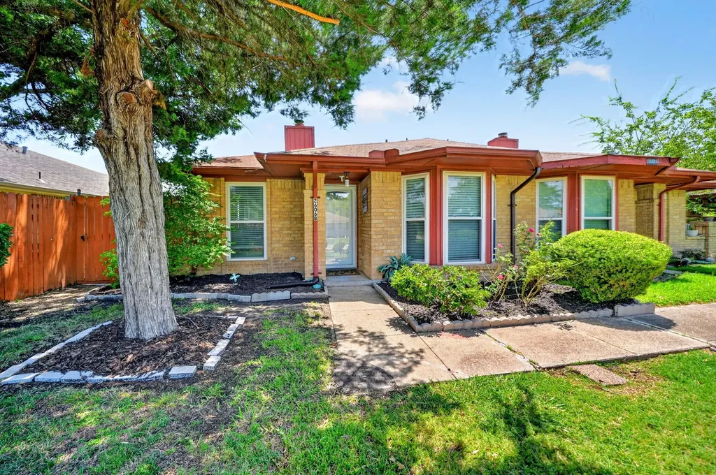 2606 Stanford Street Rowlett TX 75088