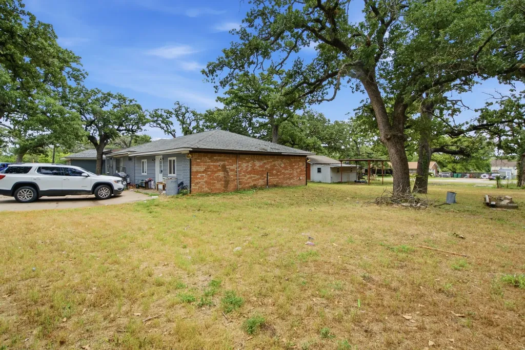 456 Alexander Road Stephenville TX 76401