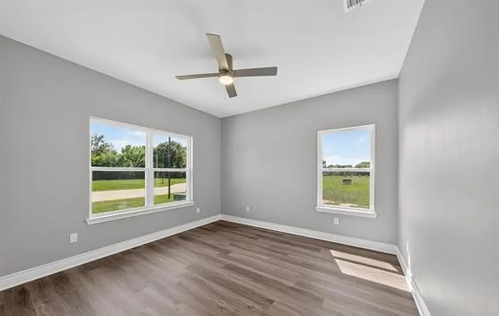 105 W Teal Drive Troup TX 75789
