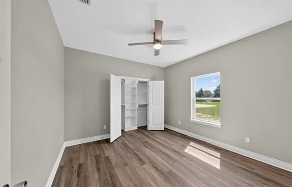 105 W Teal Drive Troup TX 75789