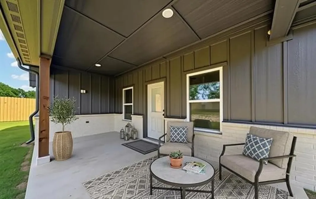 105 W Teal Drive Troup TX 75789