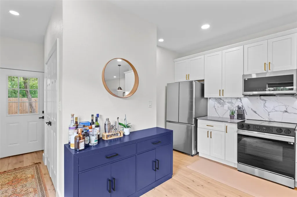 5404 Bourquin Street Dallas TX 75210