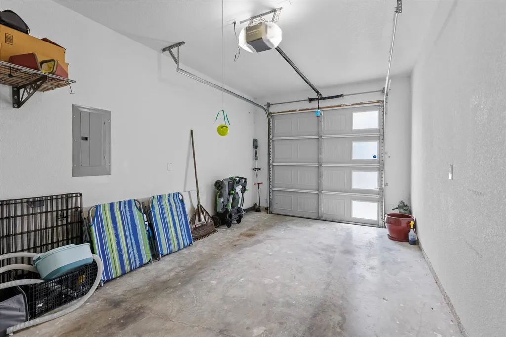 5404 Bourquin Street Dallas TX 75210