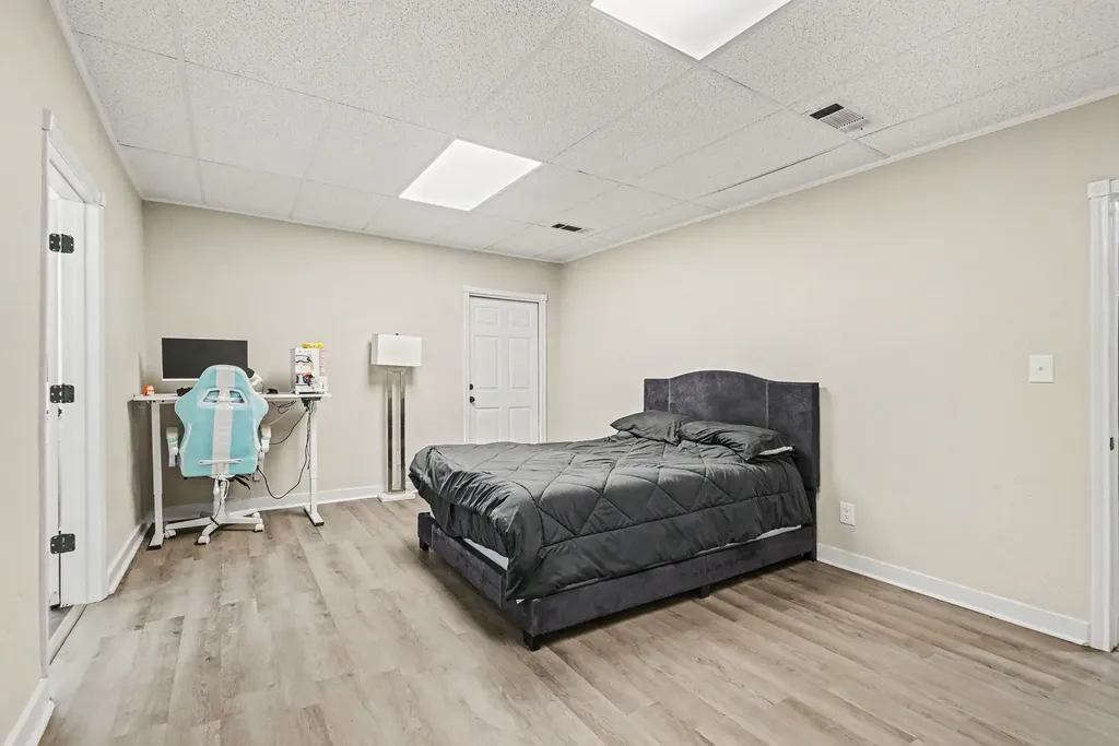 313 S Oak Street Boyd TX 76023