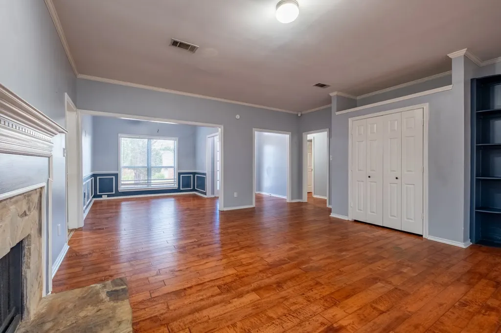 1502 Mission Hills Lane Corinth TX 76210